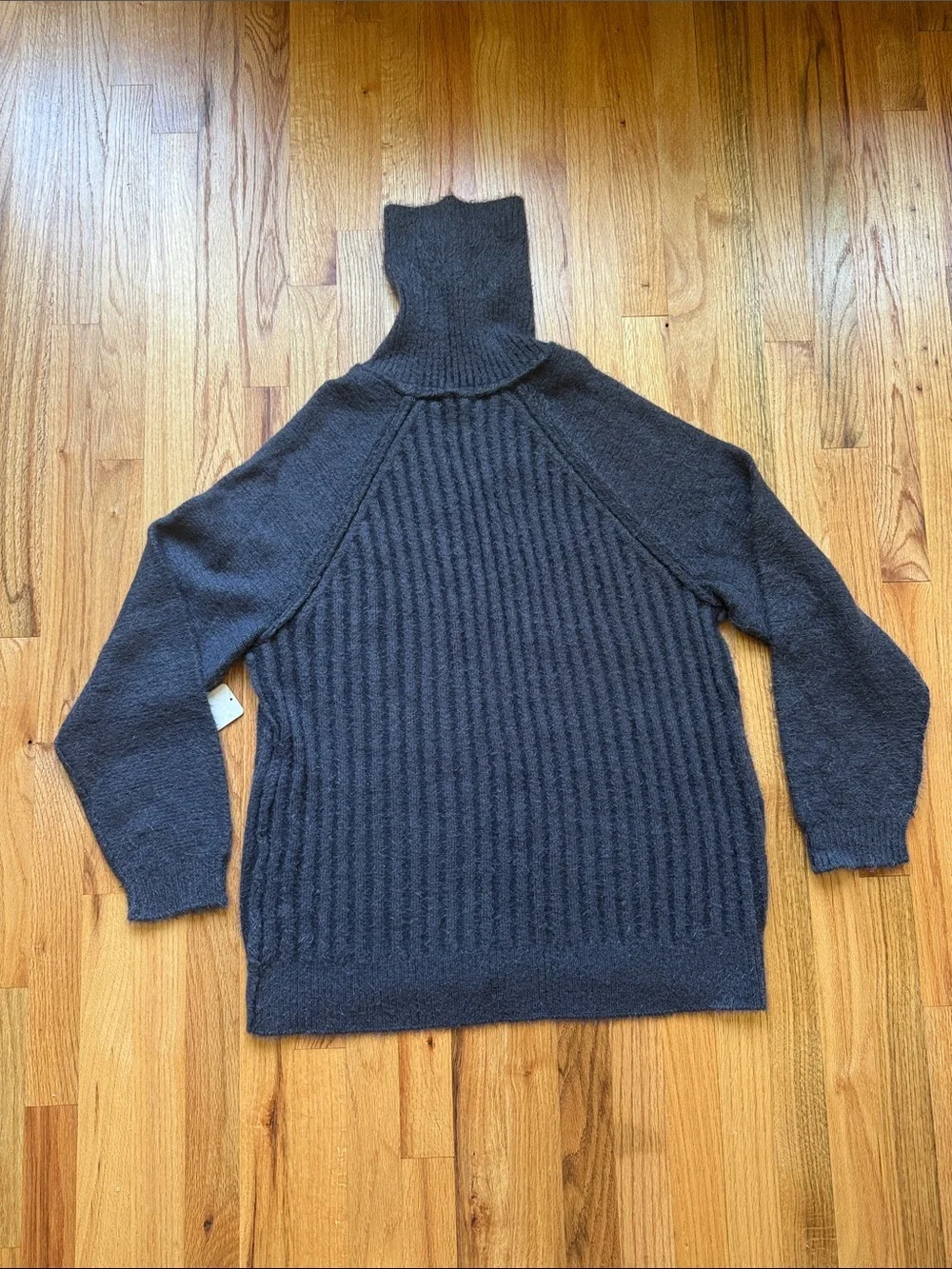 Free People Cozy Ribbed Turtleneck Sweater new with tags